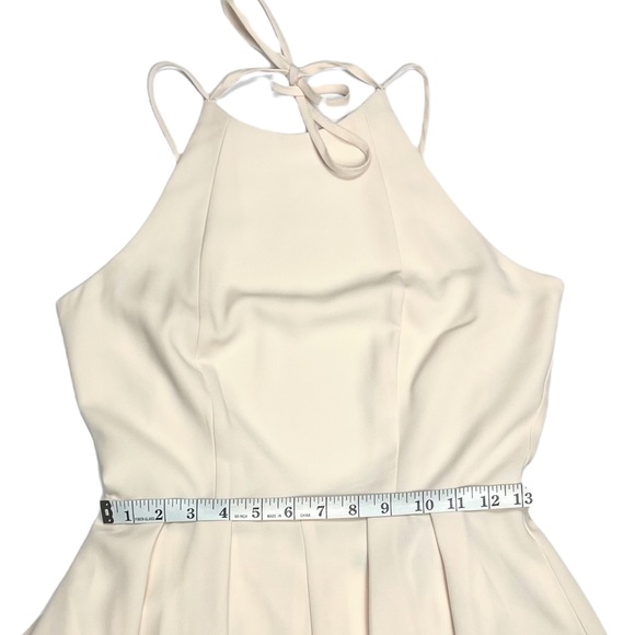 Sugarlips Cream Sleeveless Spaghetti Strap Halter Open Back Tie Back Romper XS - Picture 5 of 7